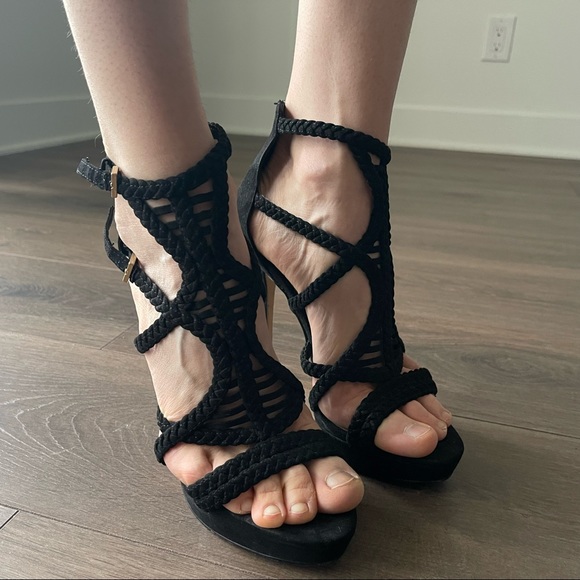 Aldo Black High Heels. Worn couple of times only, in good condition. - Picture 2 of 6